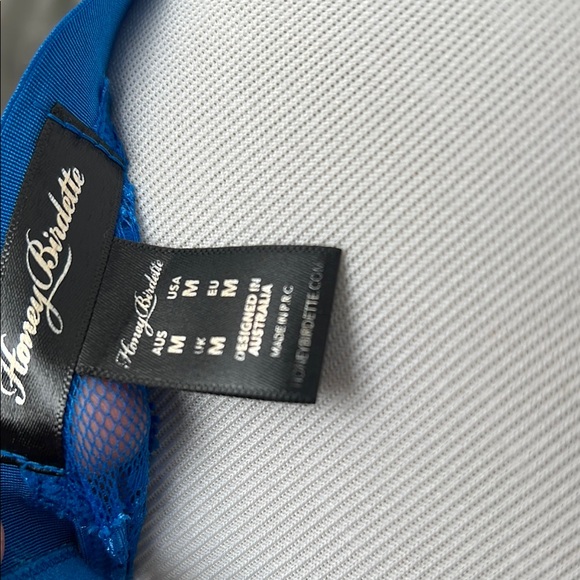 Honey Birdette Elegant Blue Lace Lingerie Set M - Picture 2 of 4